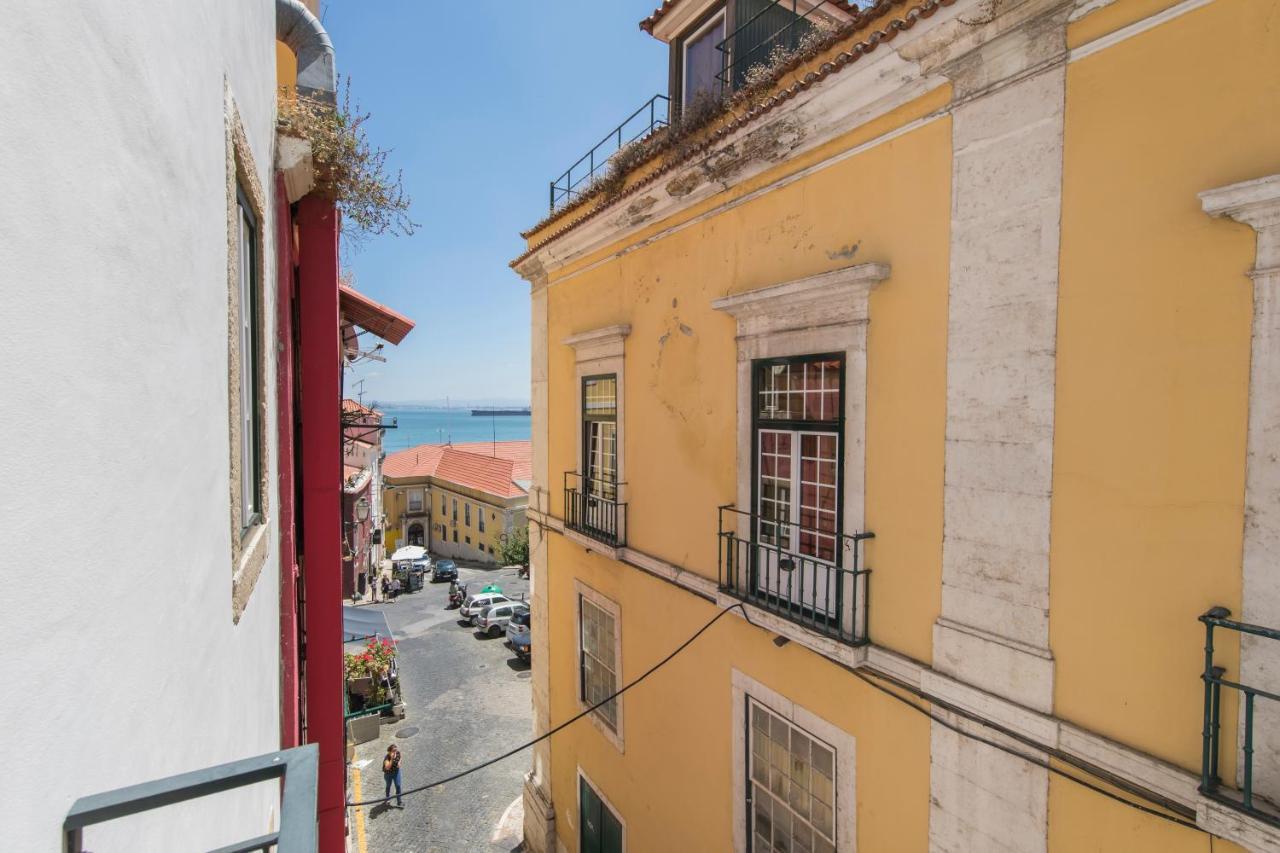 Cozy Flat In The Heart Of Alfama Apartment Lisboa Екстериор снимка